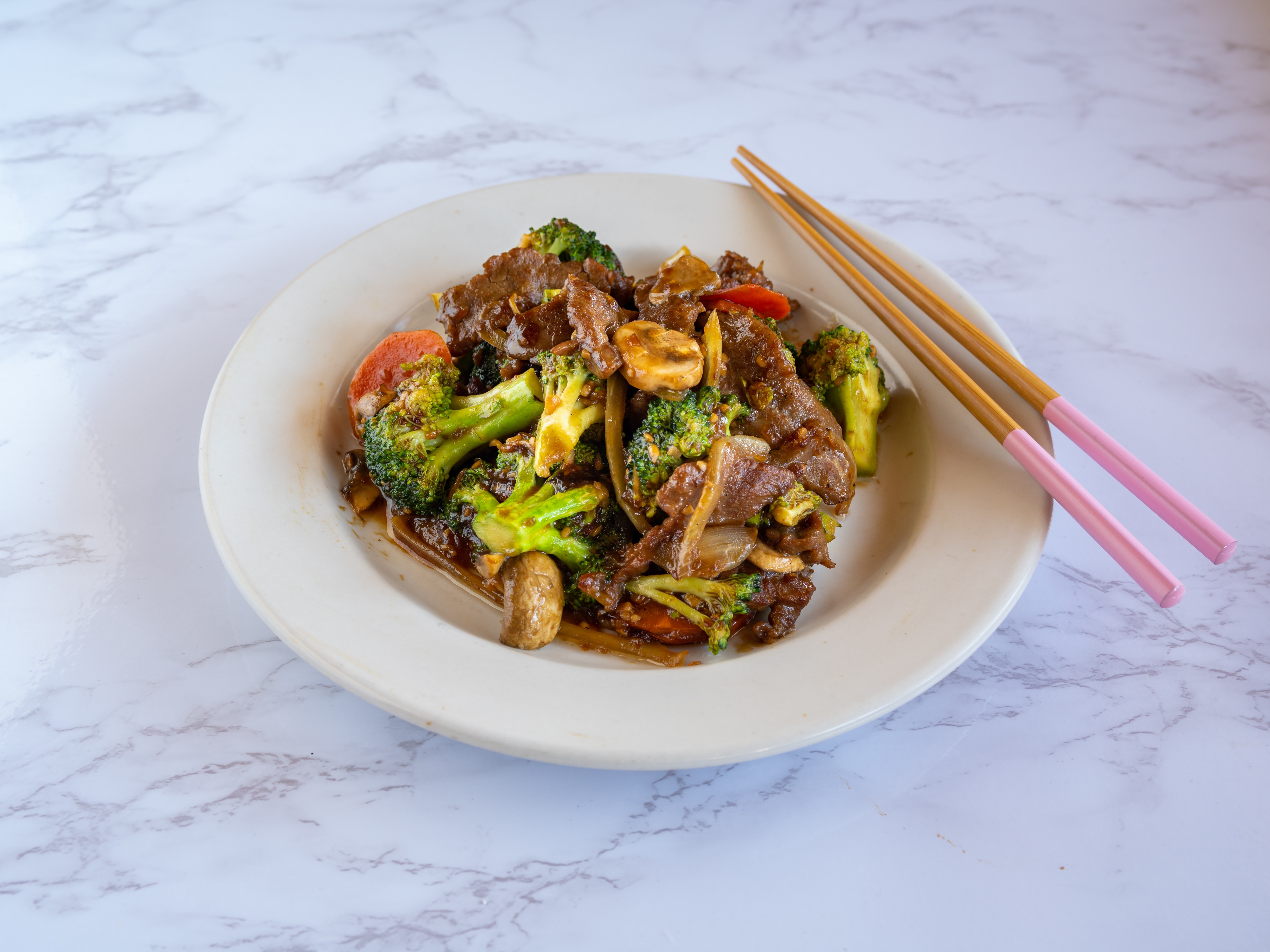 Order Beef with Broccoli food online from Autumn Court Chinese Restaurant store, Phoenix on bringmethat.com