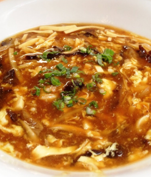 Order 12. Hot and Sour Soup food online from Rice n Noodle store, Las Vegas on bringmethat.com