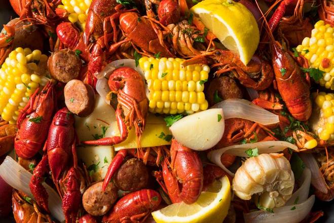 Order Low Country Bowl Crawfish food online from Tasty Wings & Seafood store, West Columbia on bringmethat.com