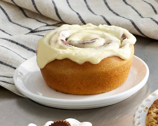 Order Cinnamon Roll food online from Perkins store, Vadnais Heights on bringmethat.com