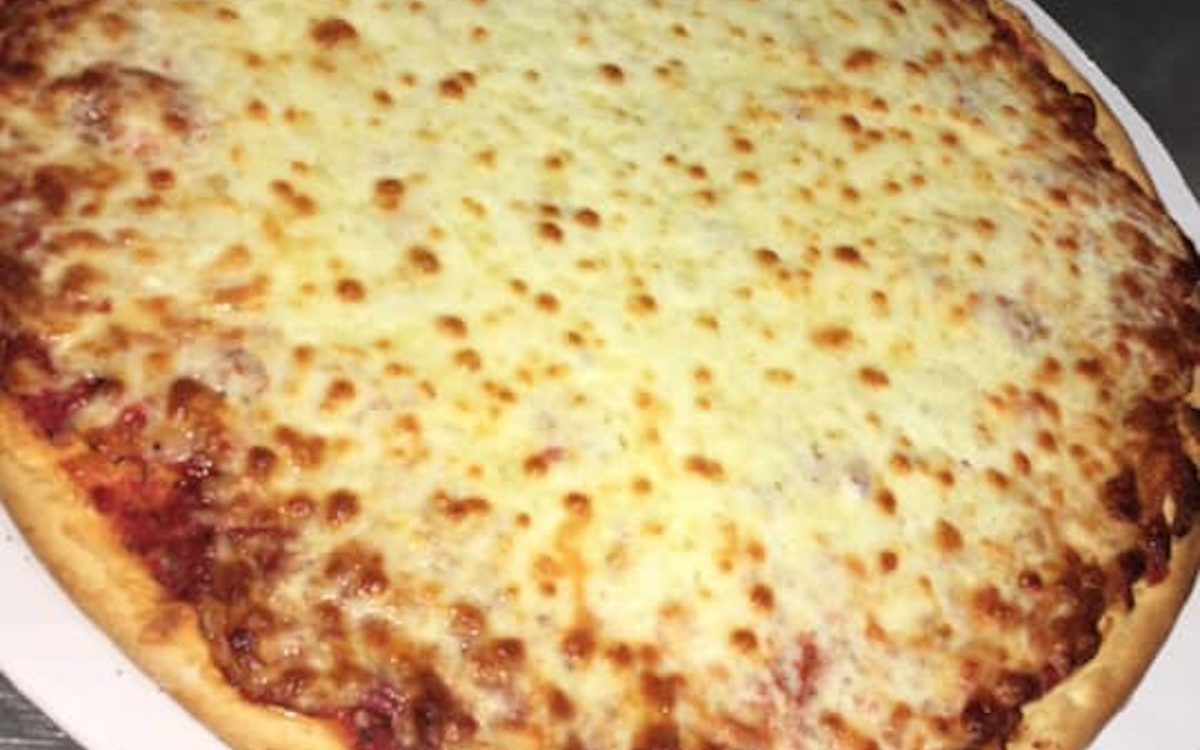 Order Regular Crust Pizza food online from Vini's Pizza store, Chicago on bringmethat.com