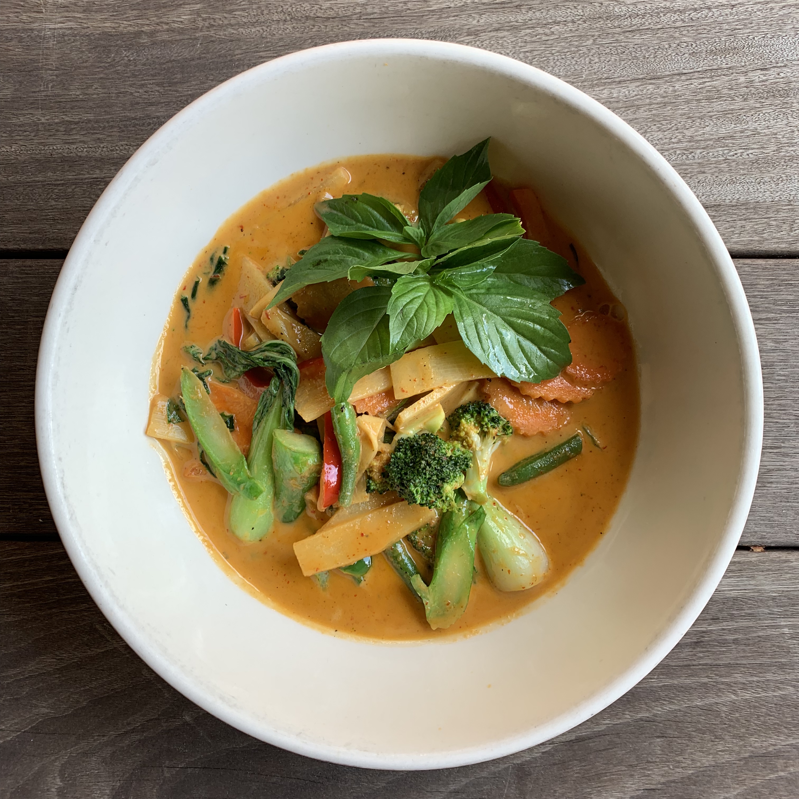 Order Red Curry Lunch food online from Sage store, Brooklyn on bringmethat.com