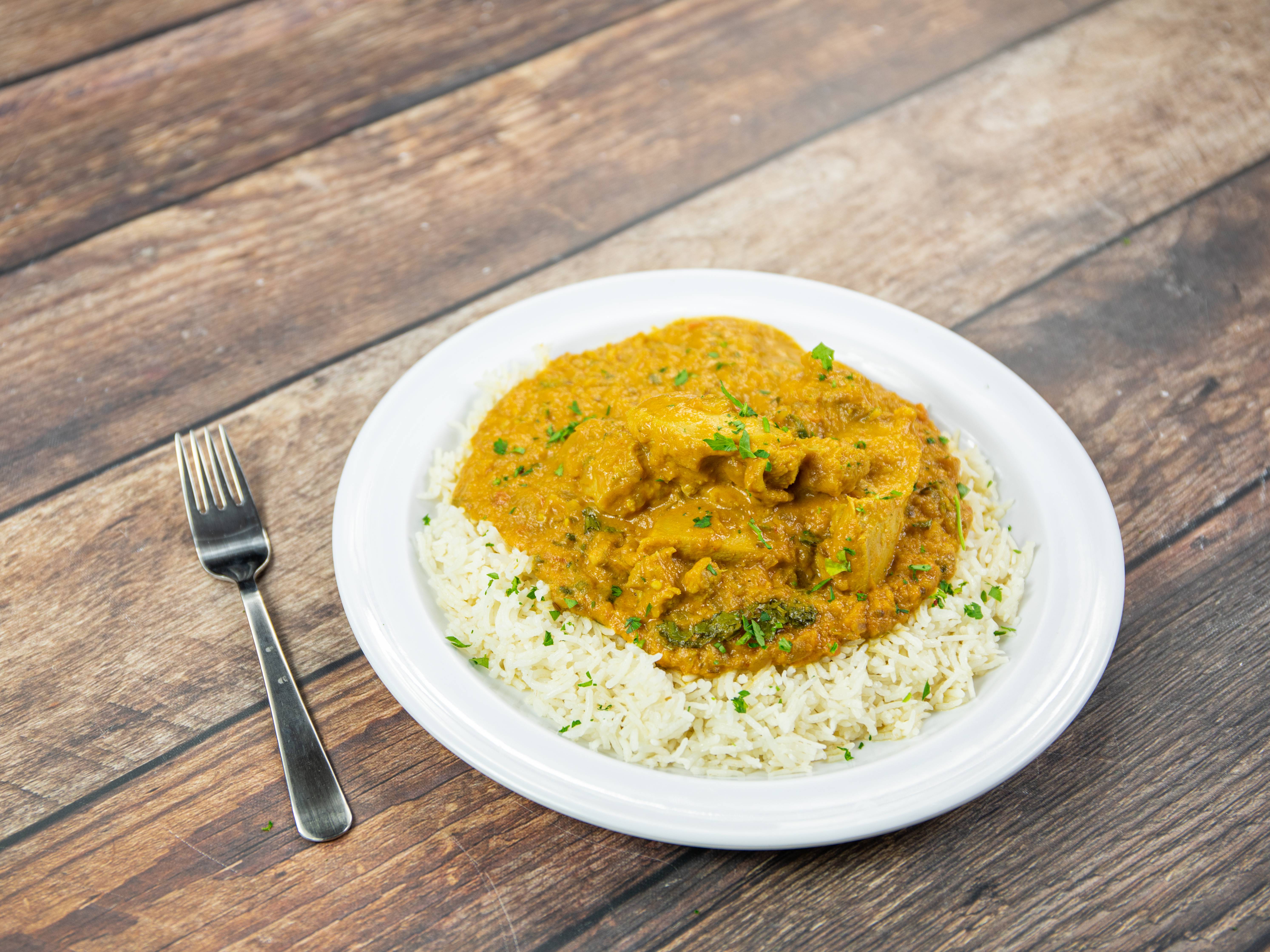 Order Chicken Curry food online from Welcome India store, Framingham on bringmethat.com