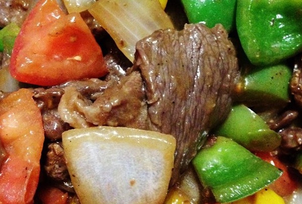 Order Green Bell Pepper Beef food online from Bamboo store, San Francisco on bringmethat.com