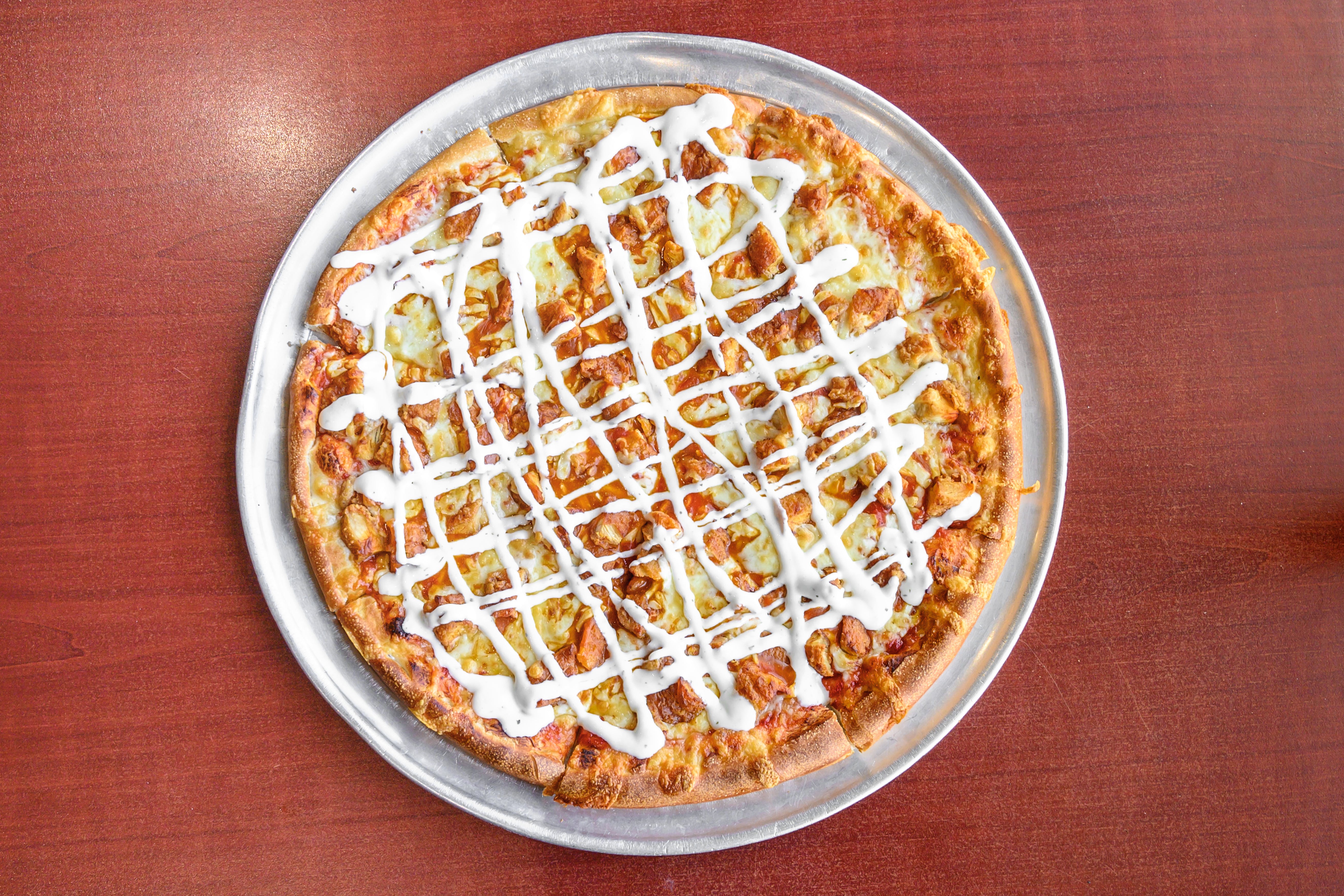 Order Buffalo Chicken Pizza - Small 10" (6 Slices) food online from Methuen House of Pizza store, Methuen on bringmethat.com