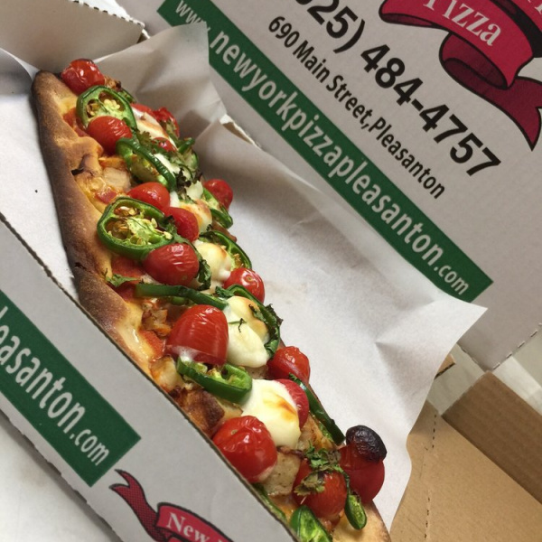 Order Indy Hot Flatbread food online from New York Pizza  store, Pleasanton on bringmethat.com