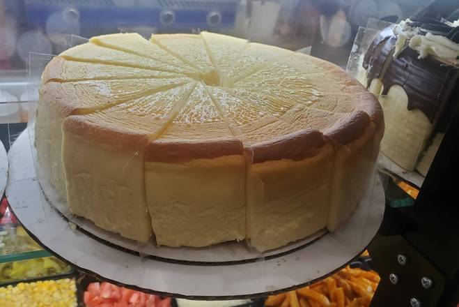 Order Cheese cake food online from Citi Deli store, New York on bringmethat.com