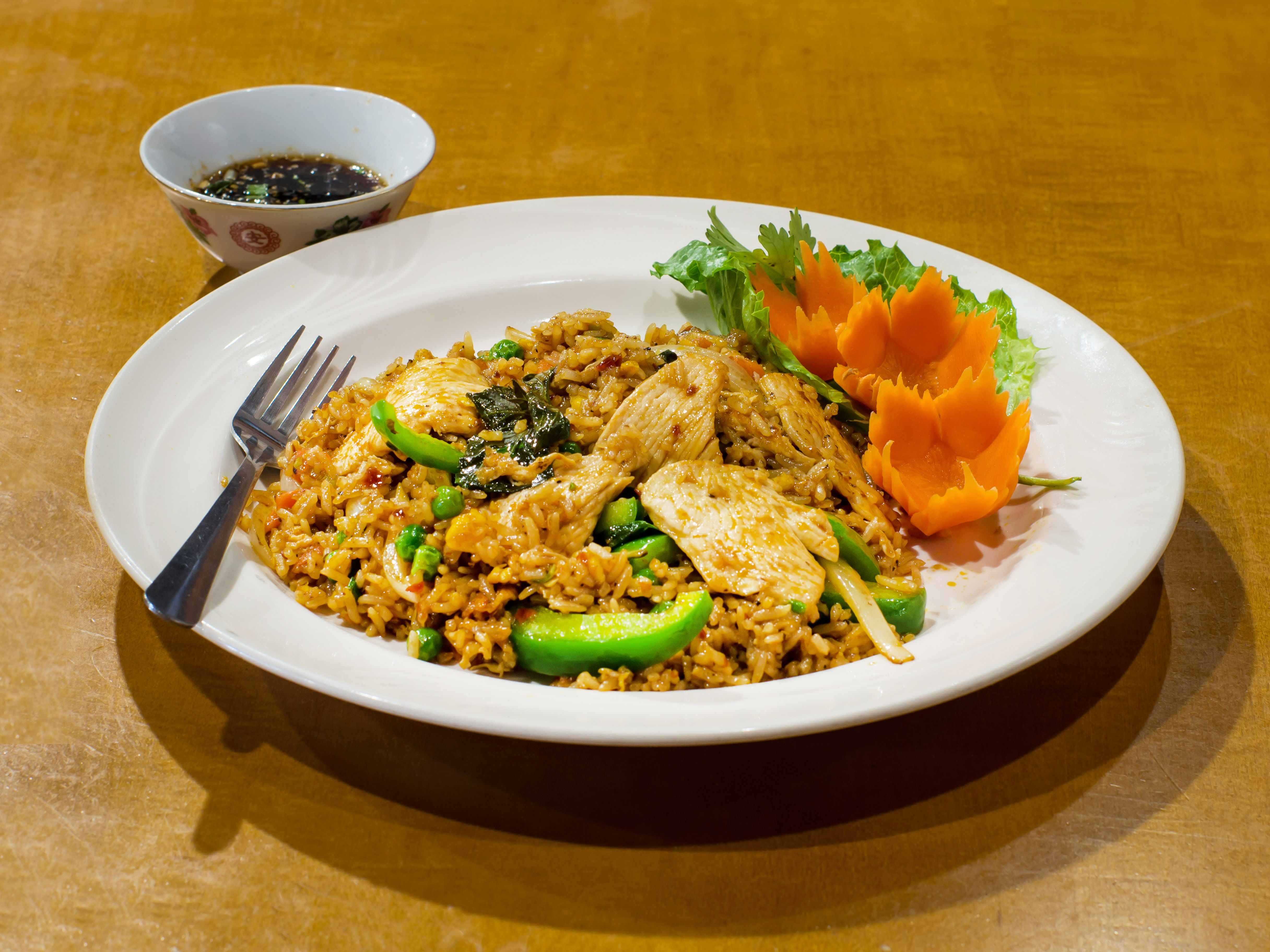 Order Spicy Basil Fried Rice food online from Dancing Crab Thai Noodle House store, Pittsburgh on bringmethat.com