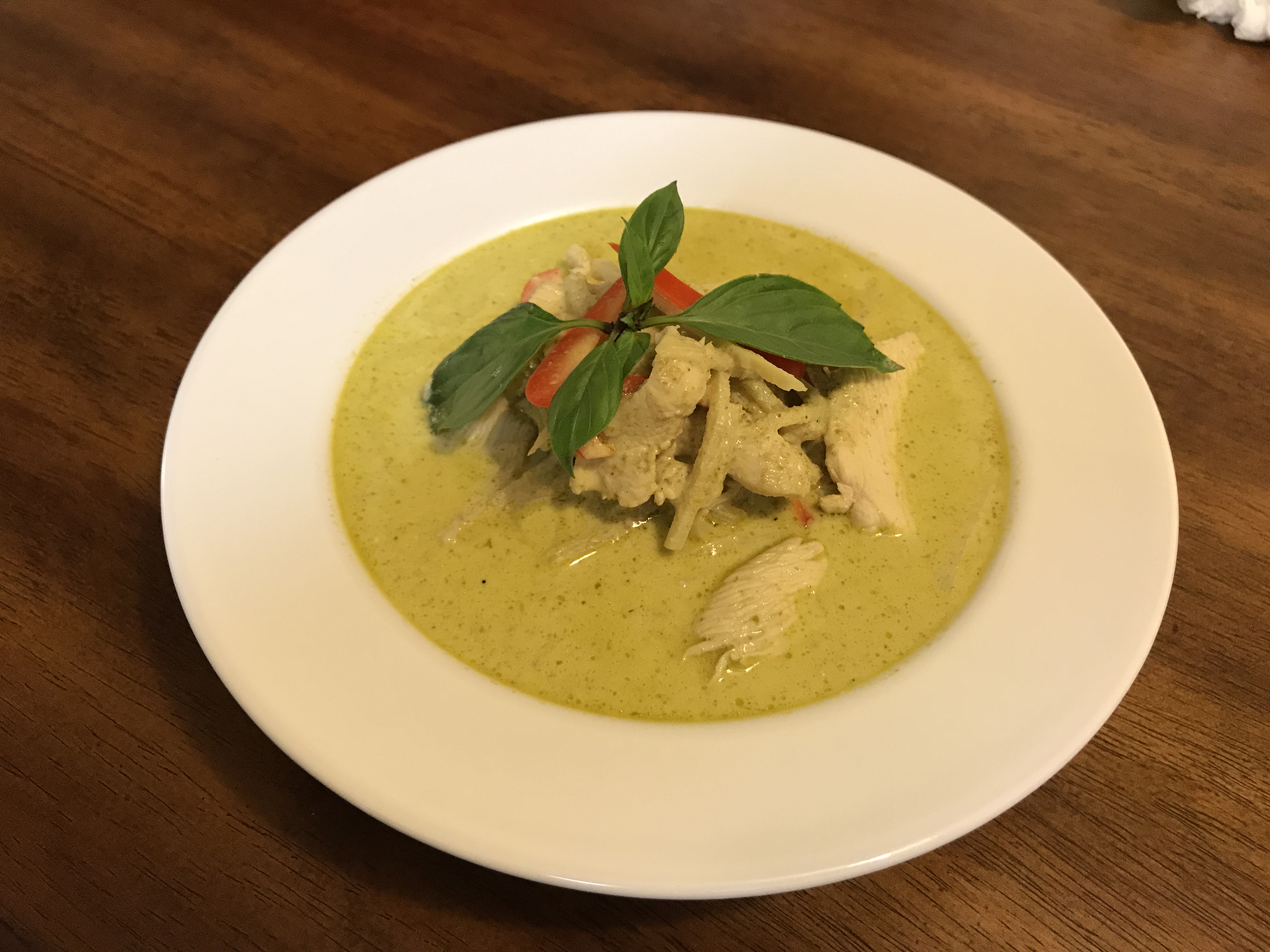 Order Green Curry food online from Khao Hom Thai Bistro store, Laguna Hills on bringmethat.com