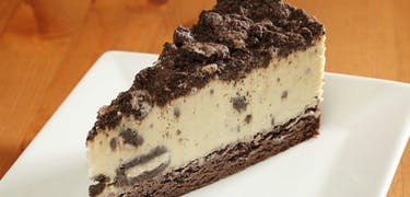 Order Oreo Cake - Dessert food online from Tuscan Sweets store, Menands on bringmethat.com