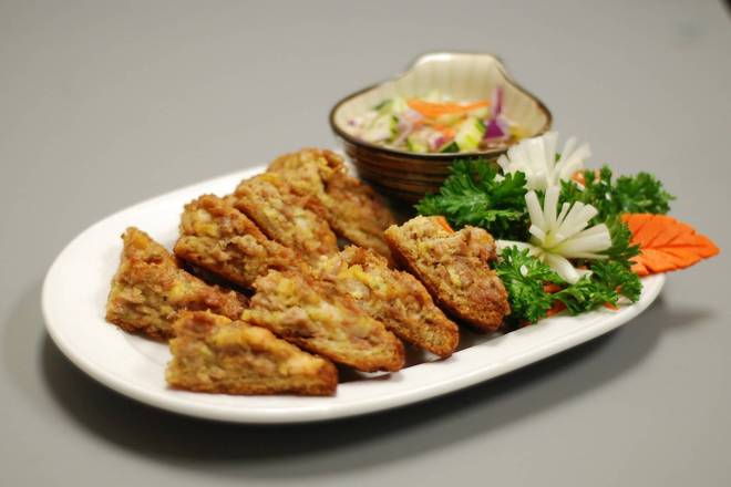 Order Thai Toast food online from Thai Taste store, Los Angeles on bringmethat.com