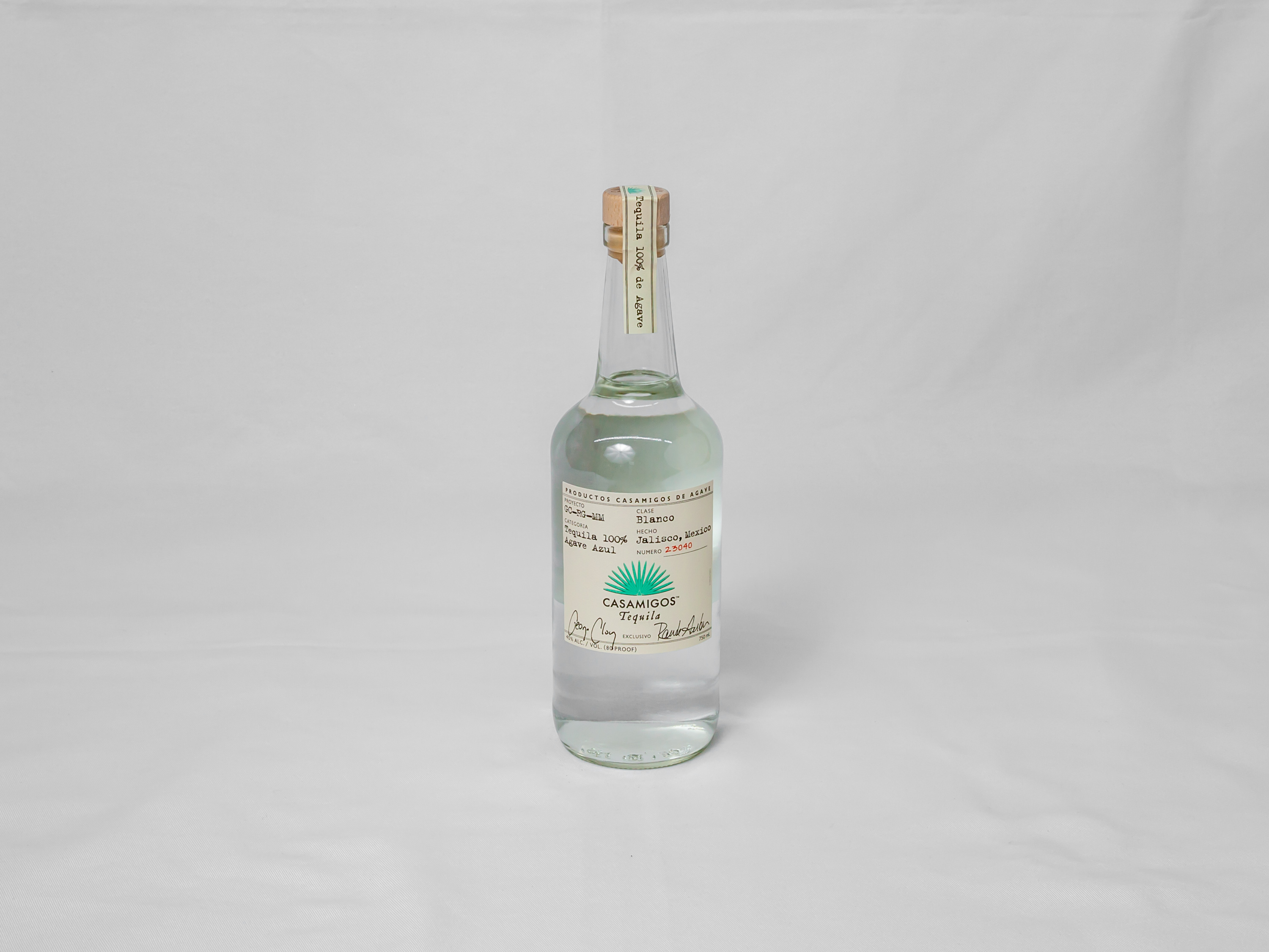 Order 750 ml Casamigos Blanco Tequilla food online from Bucktown Food And Liquor store, Chicago on bringmethat.com