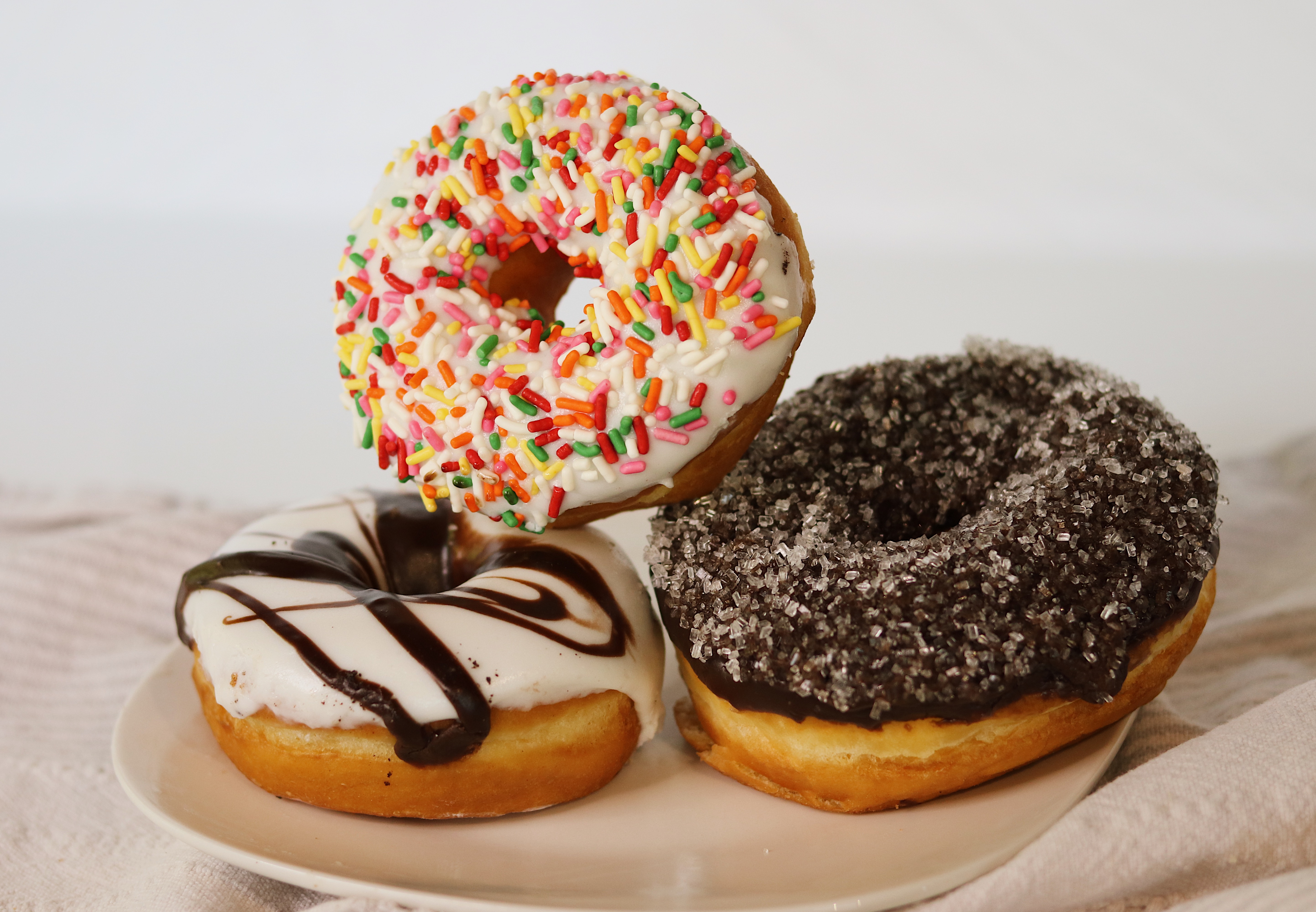 Order Donut food online from Willy Bagels & Blends store, Brentwood on bringmethat.com