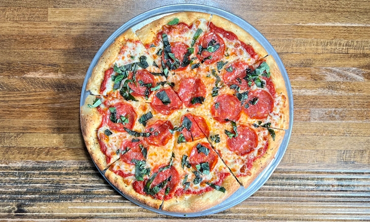Order 16" Diavola food online from ENO store, Chicago on bringmethat.com