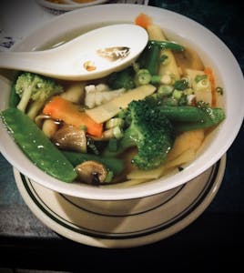 Order 19. Vegetable Soup food online from Iron Wok store, Kansas City on bringmethat.com