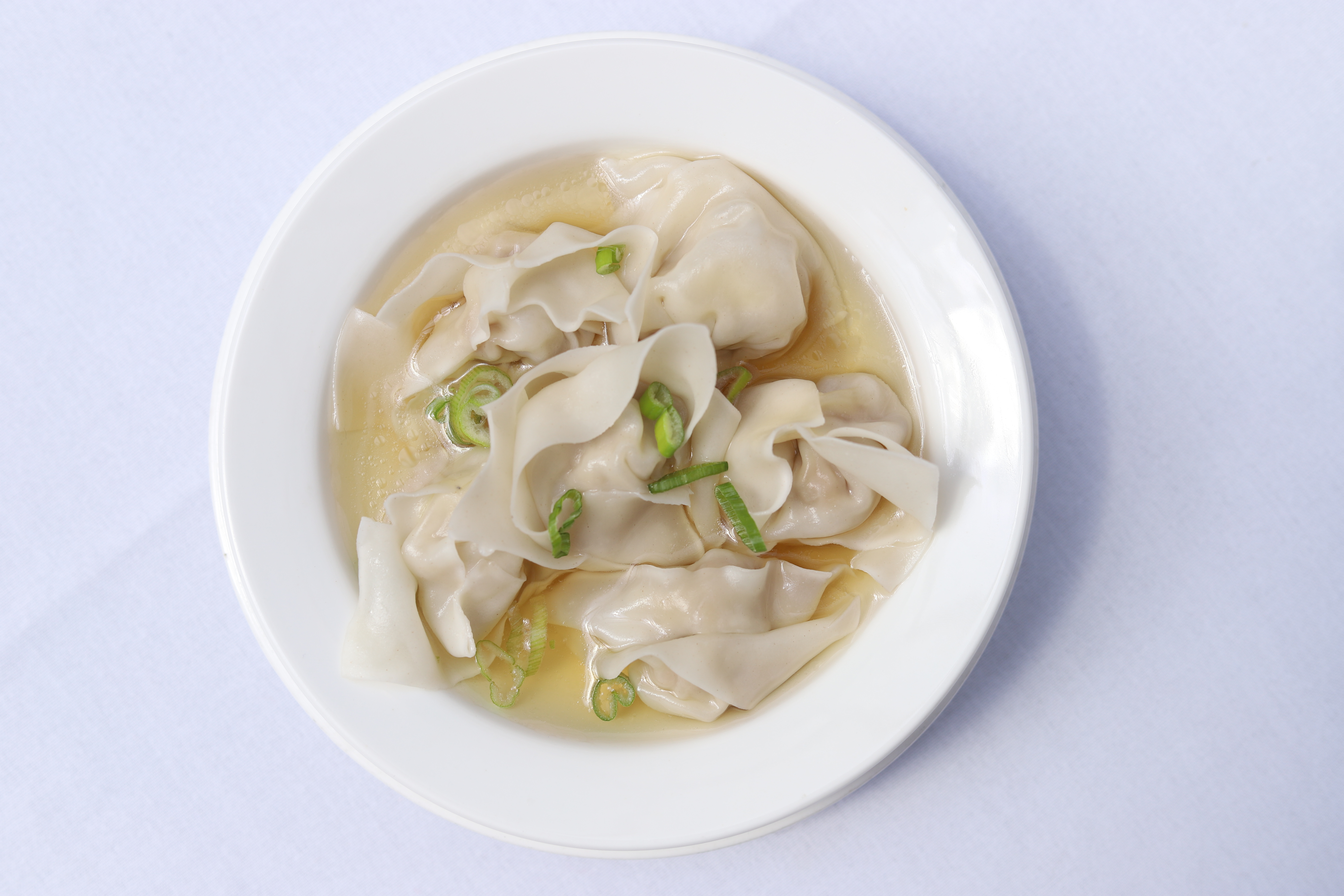 Order S1 Wonton Soup  food online from Mazu Szechuan store, New York on bringmethat.com