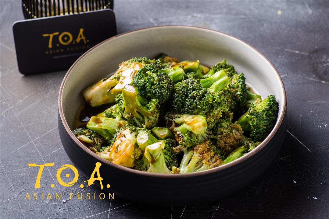 Order Broccoli food online from Toa Asian Fusion store, Farmingdale on bringmethat.com