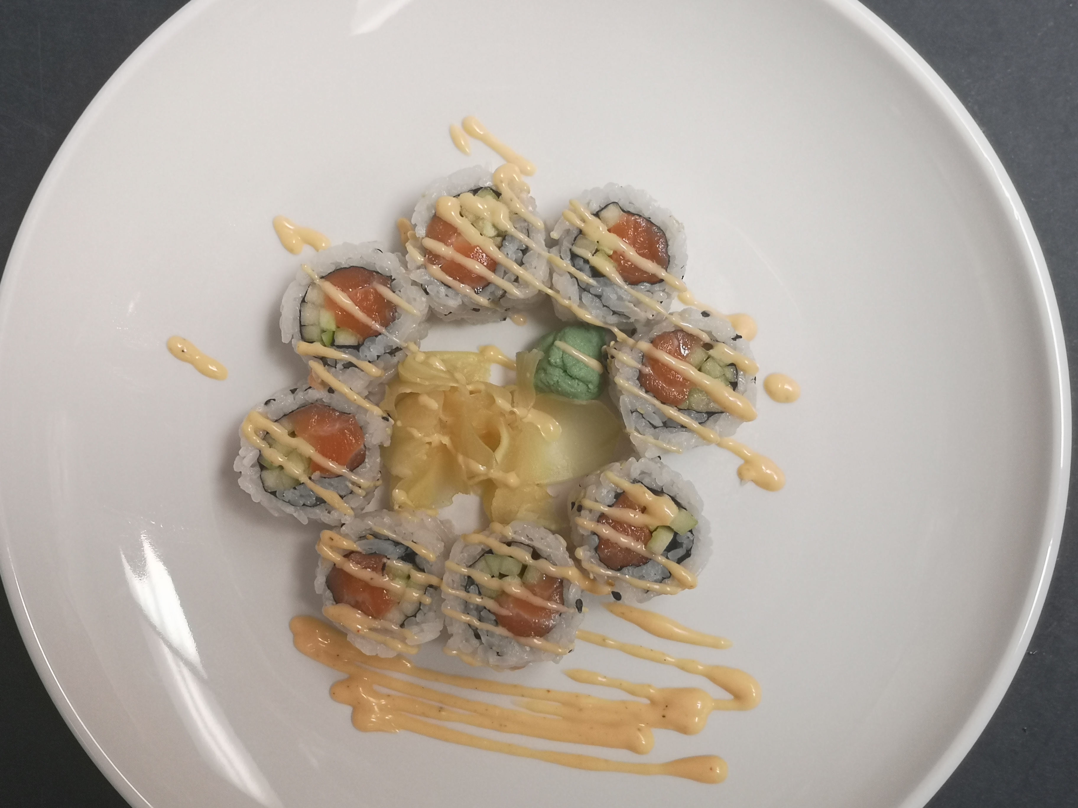 Order Spicy Salmon Roll food online from Hibachi Express store, Brandywine on bringmethat.com