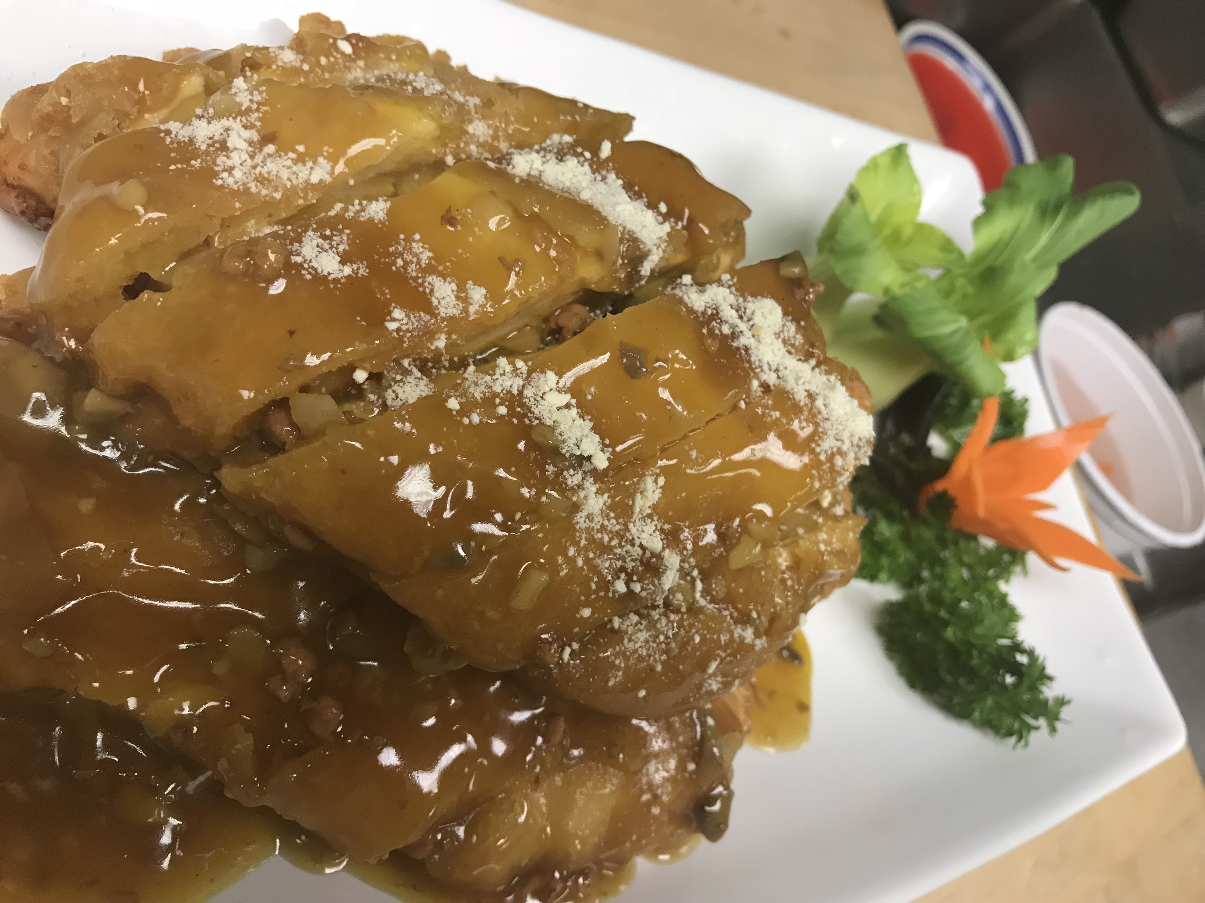 Order Almond Boneless Chicken 窝烧鸡 food online from Young's Chinese Food Carryout store, Royal Oak on bringmethat.com