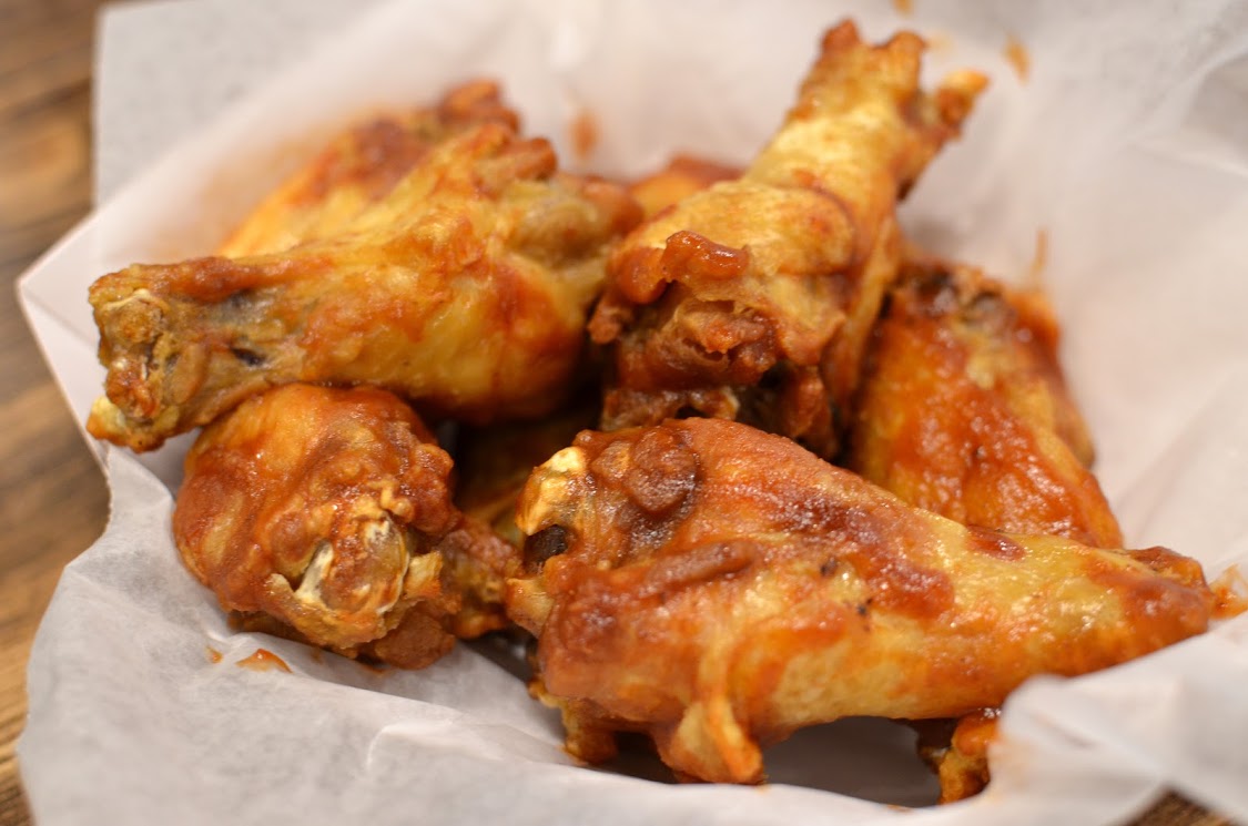 Order Regular Wings food online from The Beef Brothers Deli & Catering store, Ellicott City on bringmethat.com