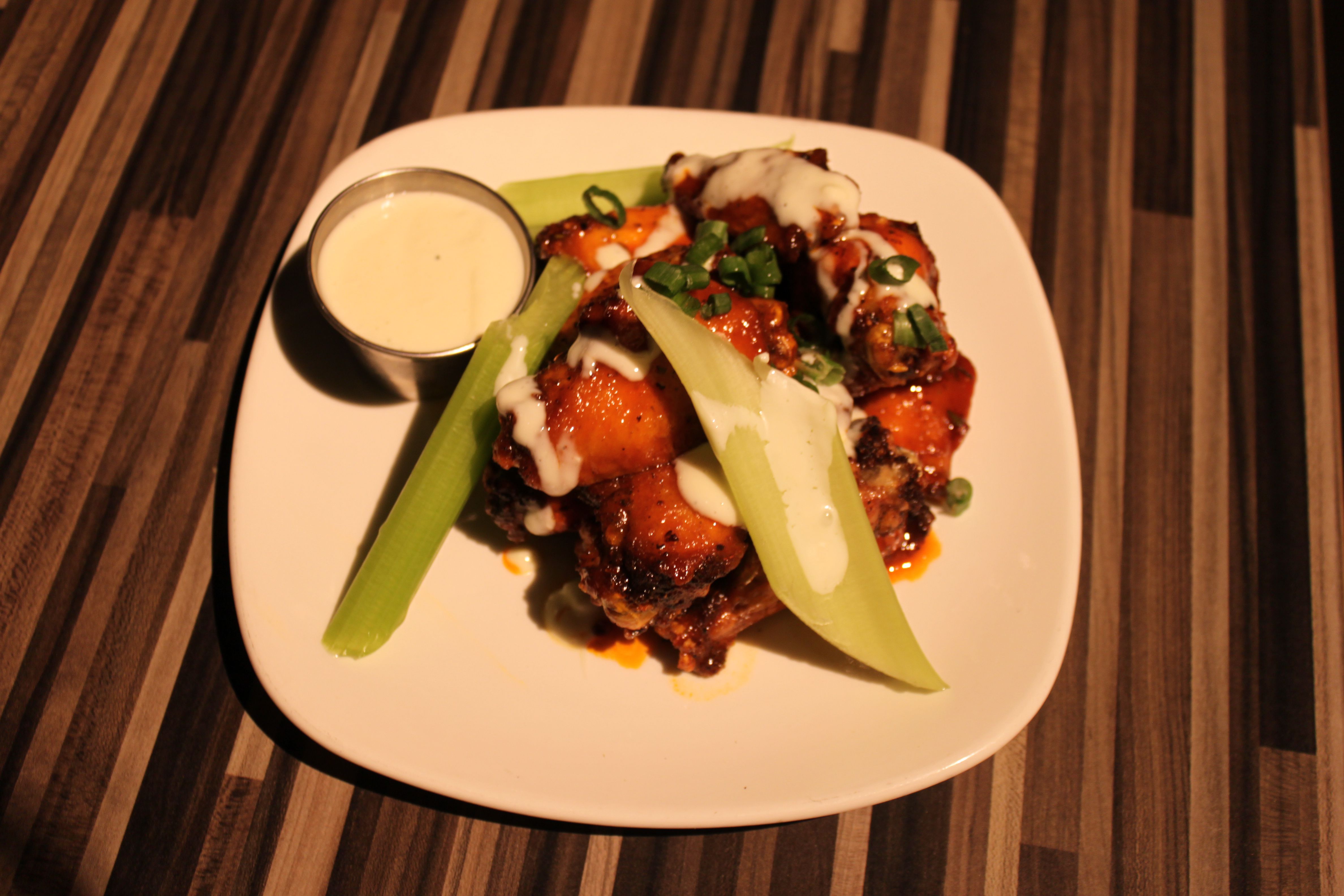 Order Chicken Wings food online from Steelworks Buffet & Grill store, Bethlehem on bringmethat.com