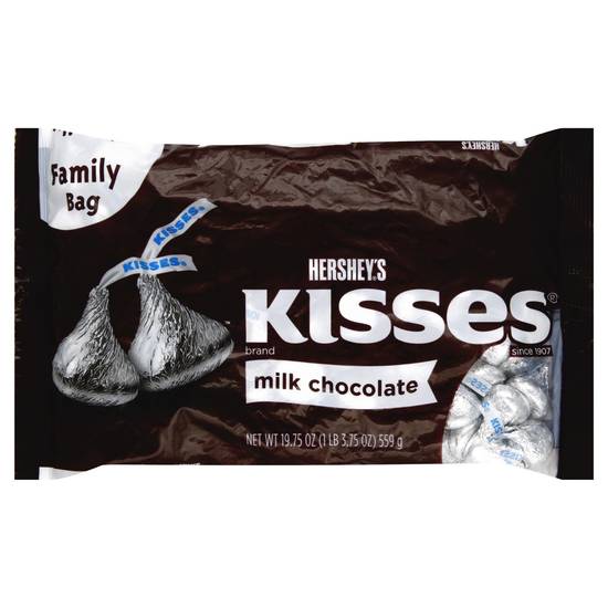 Order Hershey's Kisses Milk Chocolate Candy (17.9 oz) food online from Rite Aid store, Yamhill County on bringmethat.com