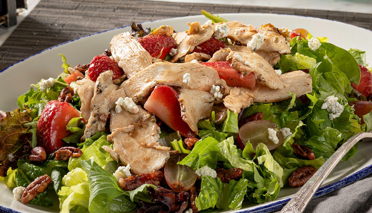 Order Strawberry Balsamic Chicken Salad food online from Brio Tuscan Grille store, Farmington on bringmethat.com