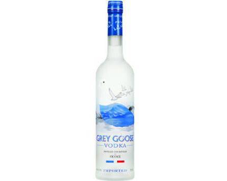 Order Grey Goose, 750mL vodka (40.0% ABV) food online from Luckys Liquor store, Los Angeles on bringmethat.com
