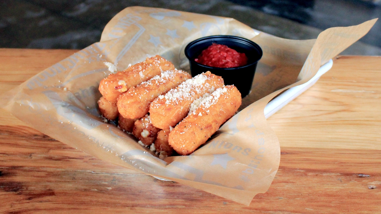 Order Mozzarella Sticks food online from Junior's Bar and Grill store, Albany on bringmethat.com