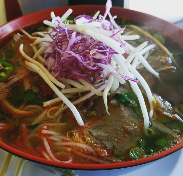 Order 21. Bun Bo Hue food online from Ginger And Spice Noodle & Grill store, Pasadena on bringmethat.com