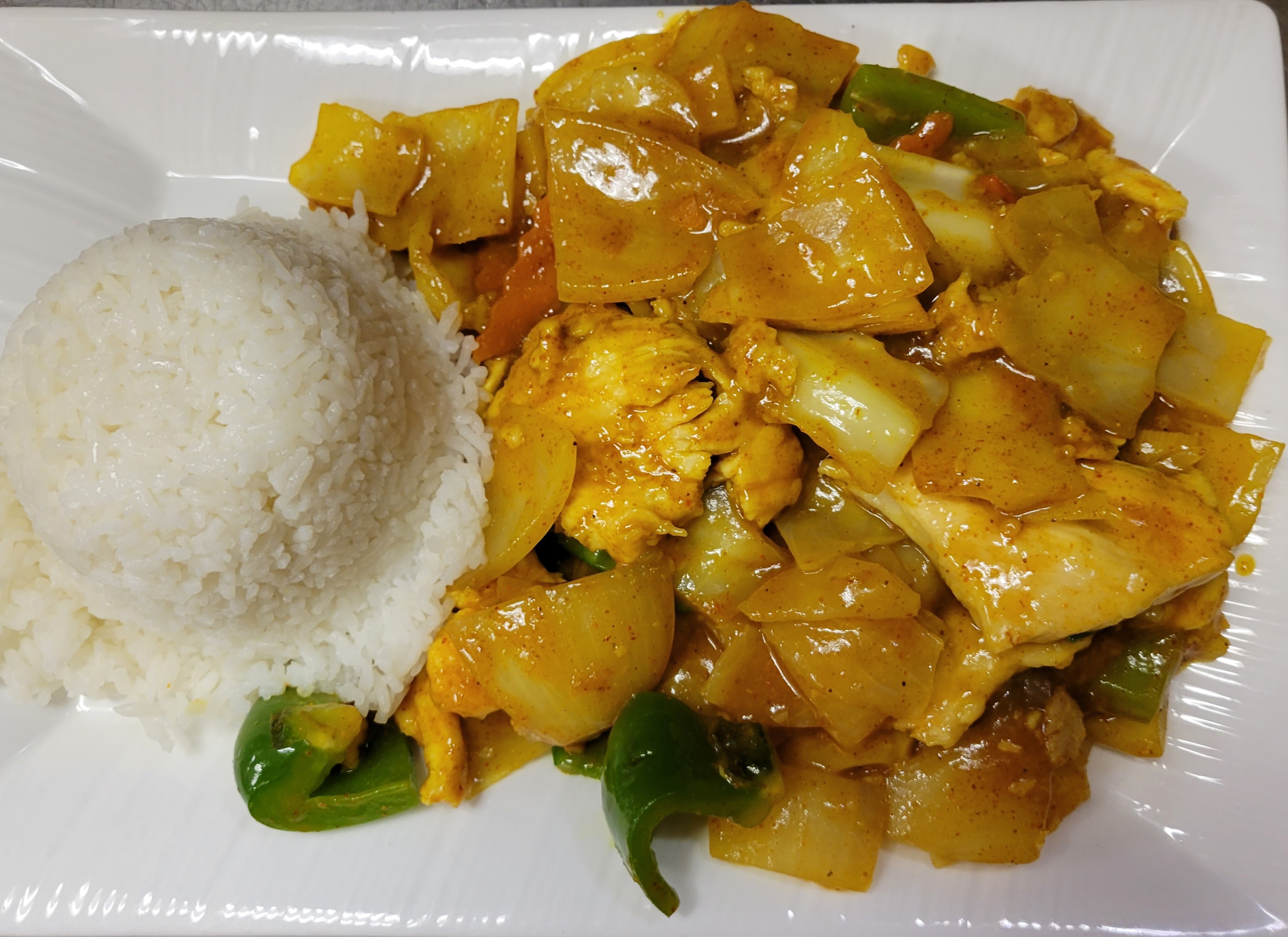 Order CK59. Curry Chicken  food online from China Dragon store, New Berlin on bringmethat.com