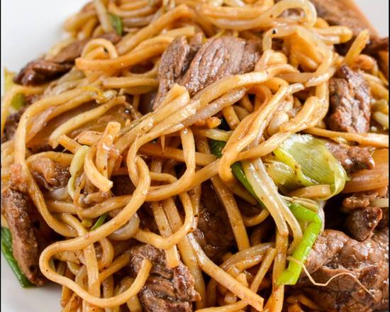 Order Beef Lo Mein牛捞面 food online from Asian Pot store, Louisville on bringmethat.com