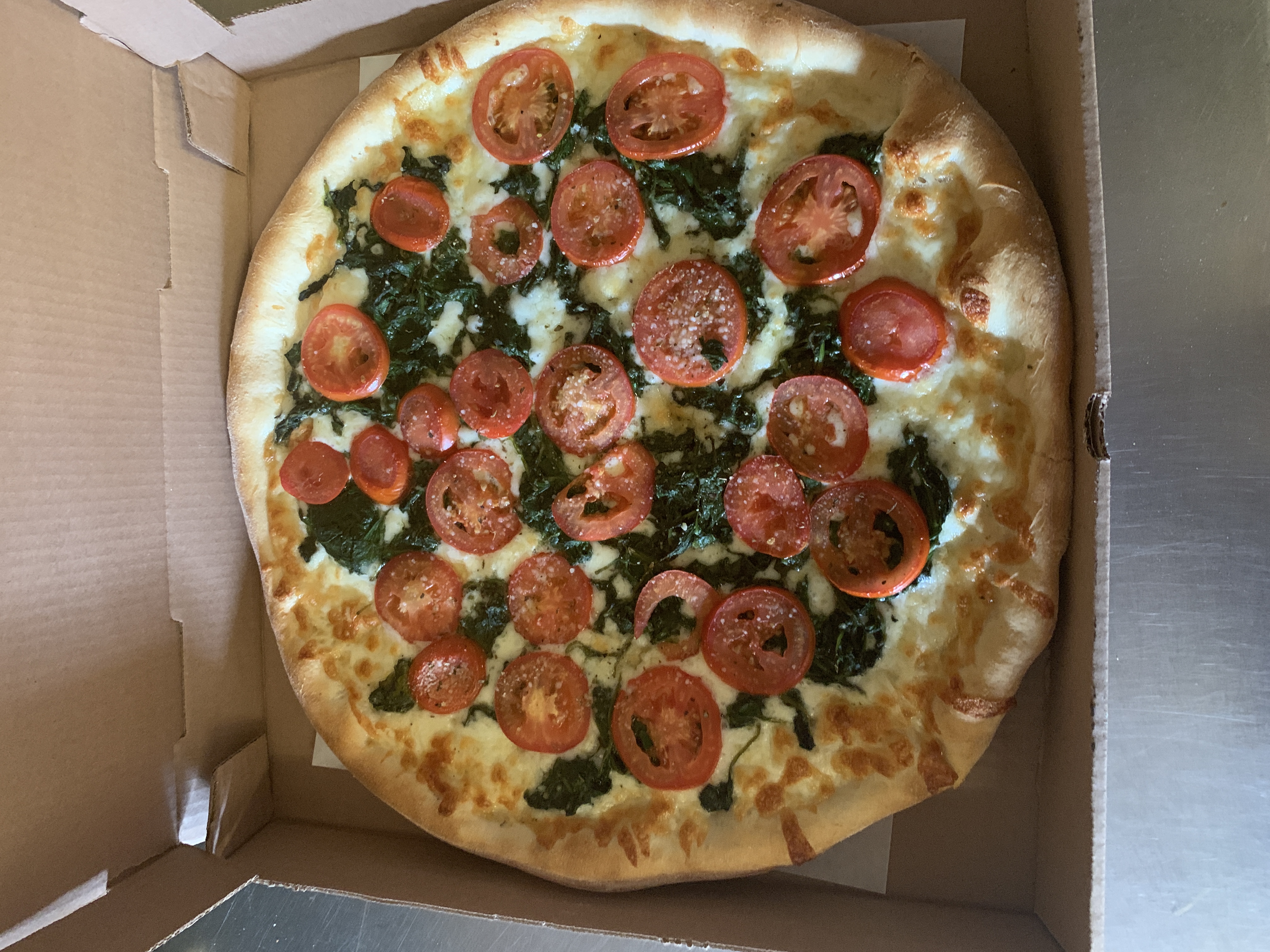 Order Rústica Pizza food online from Nino's Pizzarama store, Royersford on bringmethat.com