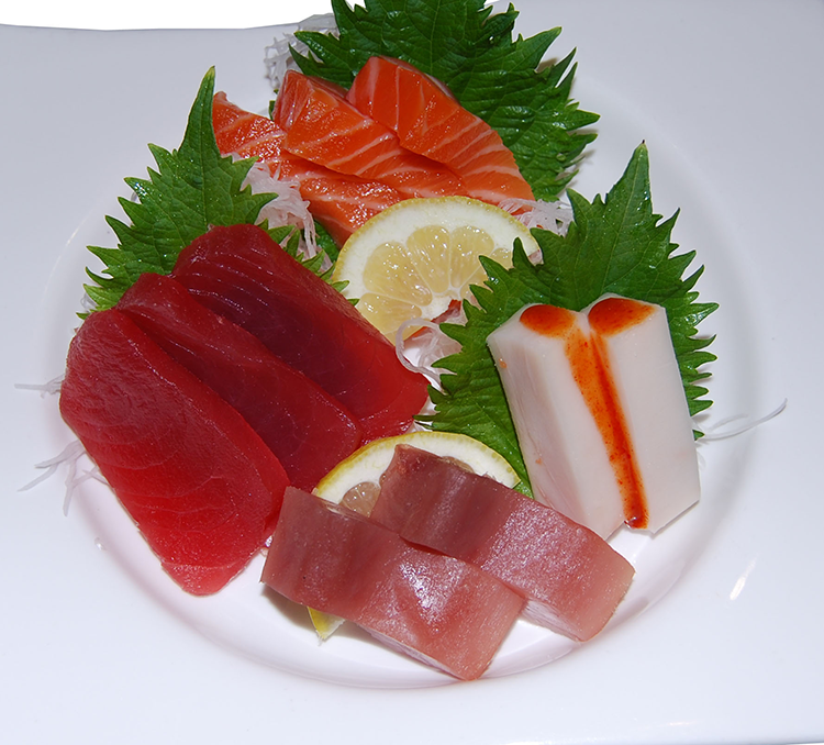Order Sashimi Combo/D food online from Shiki Japanese Restaurant store, San Mateo on bringmethat.com