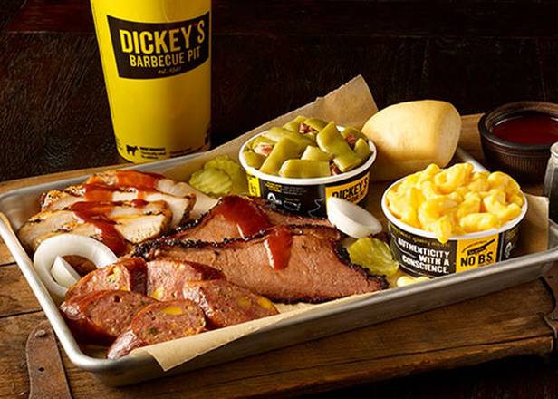 Order 3 Meat Plate food online from Dickey Barbecue Pit store, Dallas on bringmethat.com