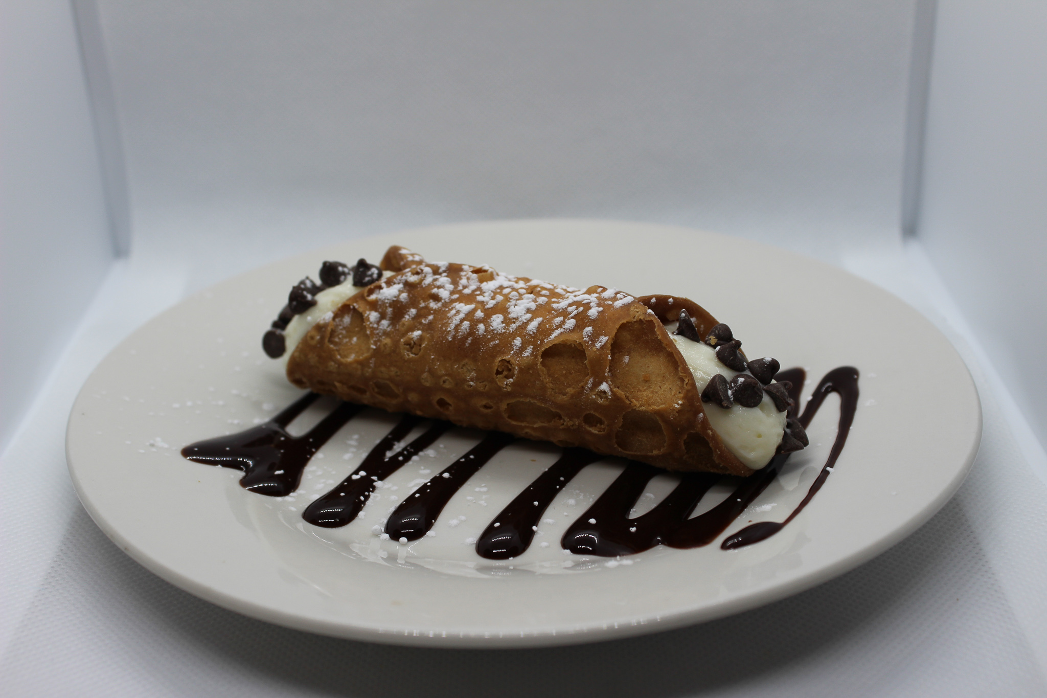 Order Cannoli food online from Two Mamas' Gourmet Pizzeria store, Prescott on bringmethat.com