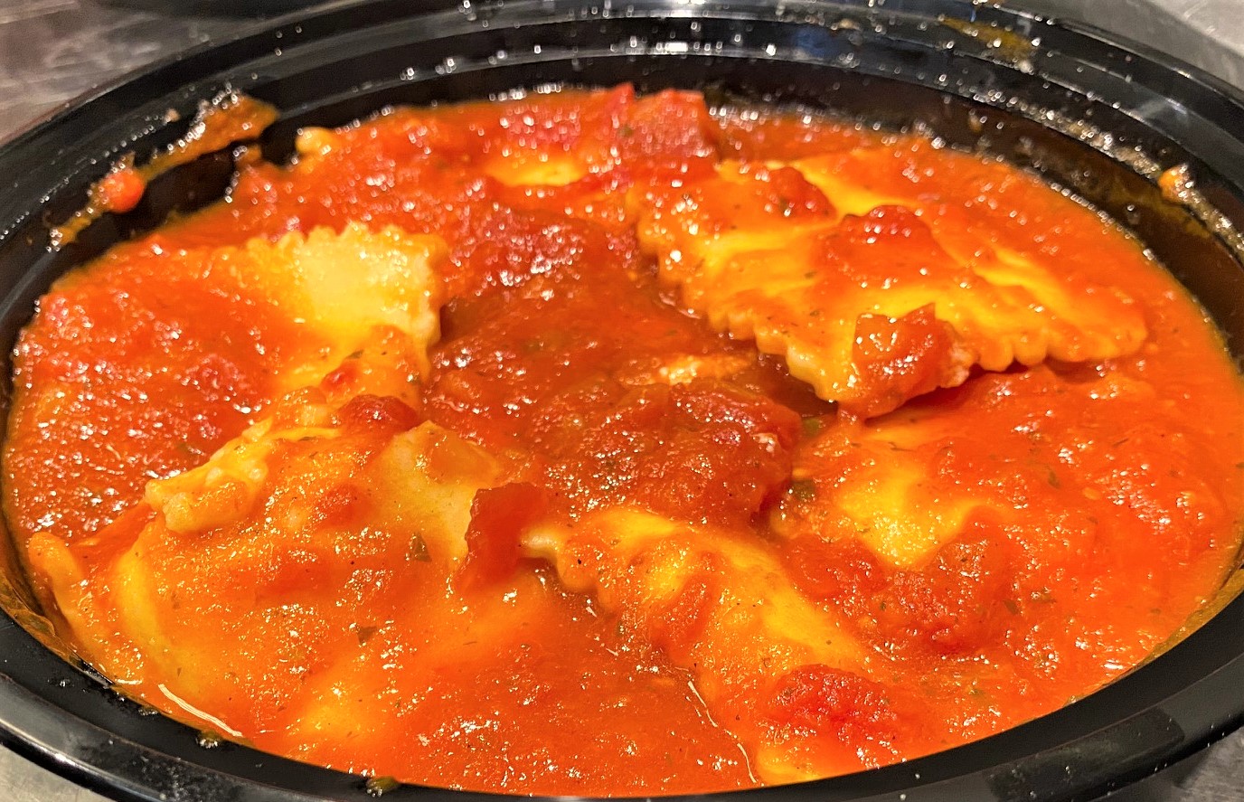 Order Cheese Ravioli with Tomato Basil Sauce food online from Bob'S Italian Foods store, Medford on bringmethat.com