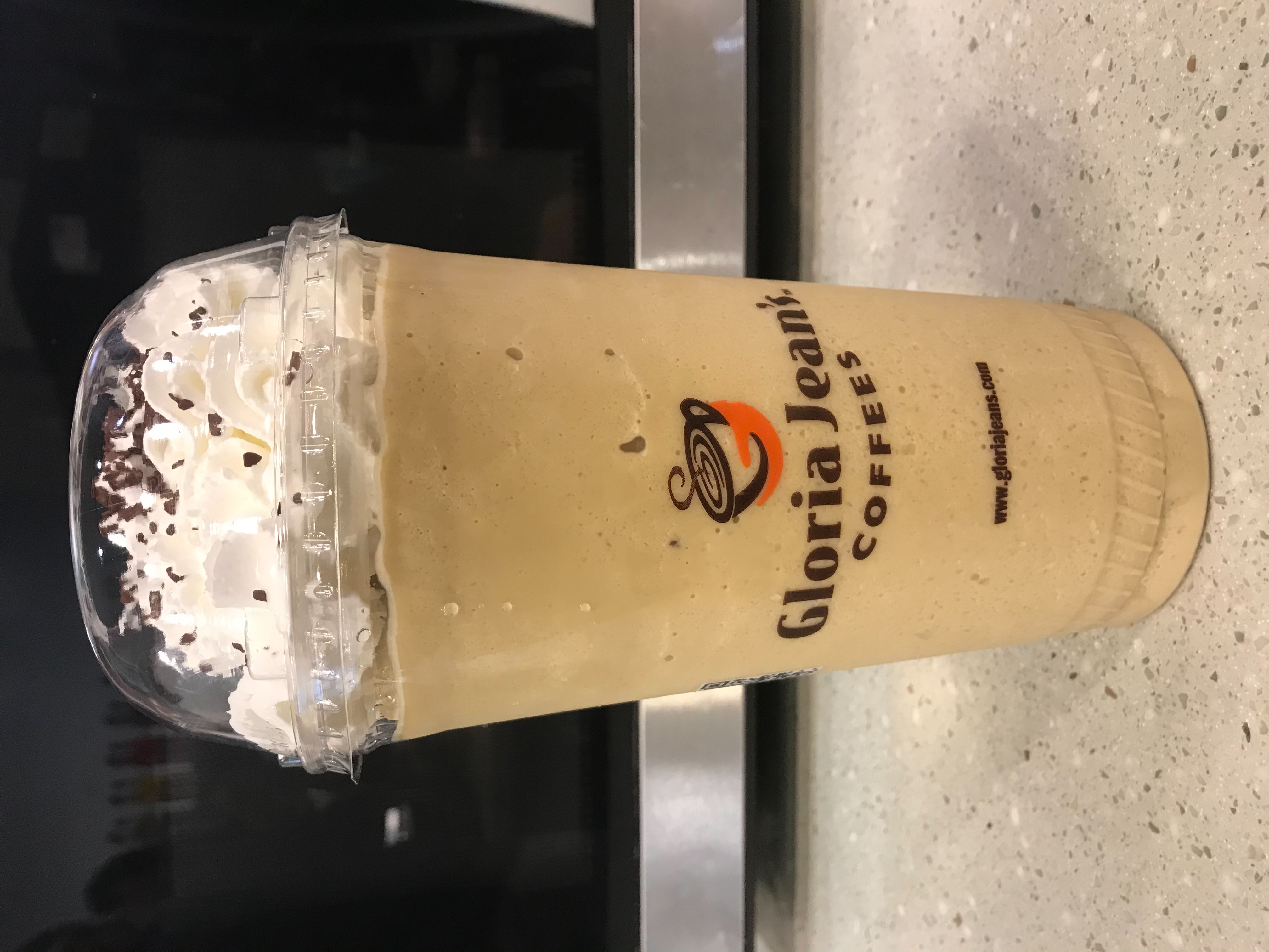 Order 24 oz Medium  Vanilla cookie chiller food online from Gloria Jeans Coffee store, Pittsburgh on bringmethat.com
