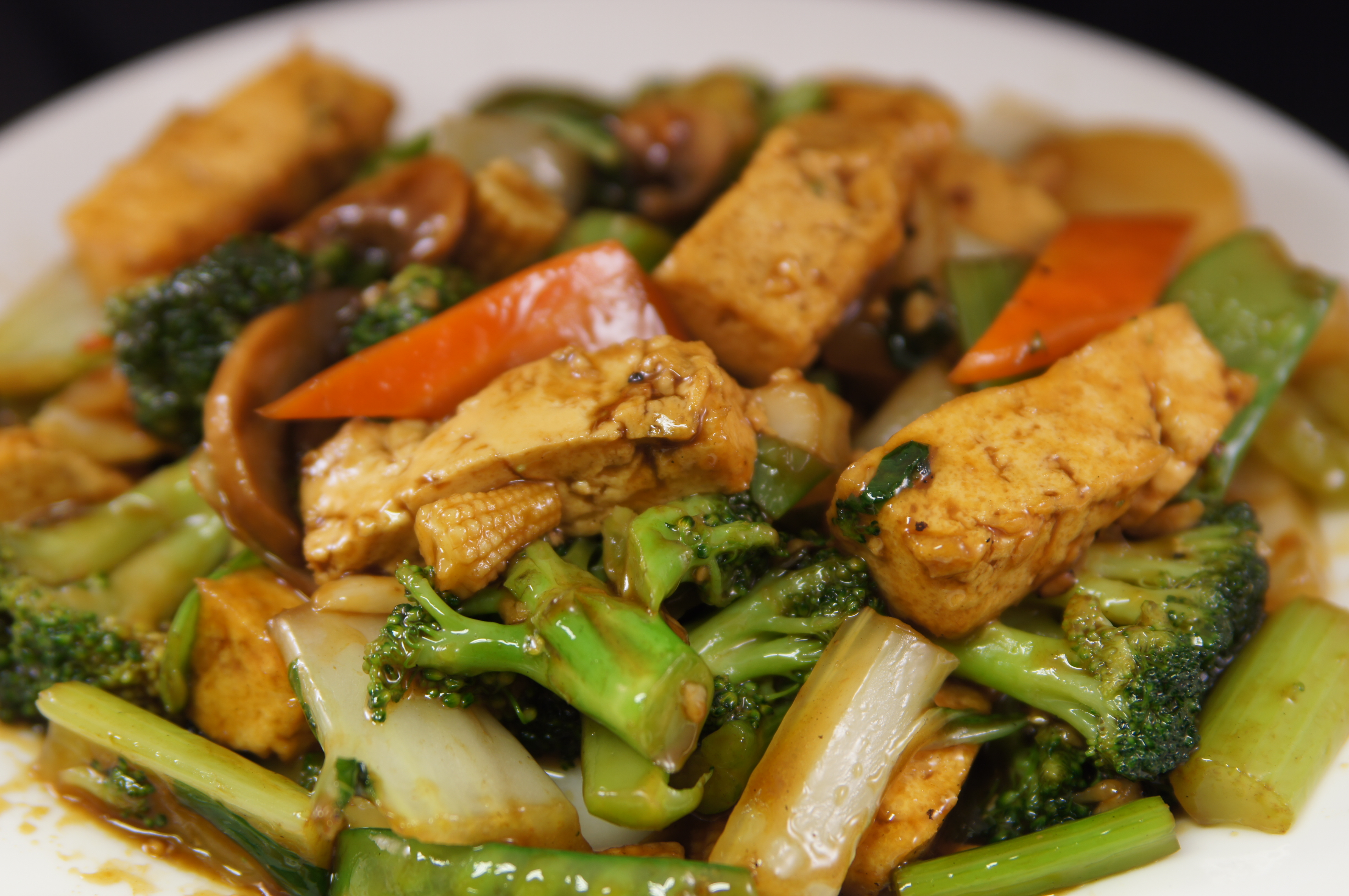 Order V2. Fried Bean Curd with Vegetable food online from Ginger Wok store, Houston on bringmethat.com