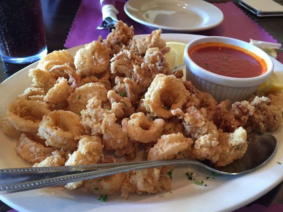 Order Fried Calamari food online from Mangia Brick Oven Grill store, Bordentown on bringmethat.com
