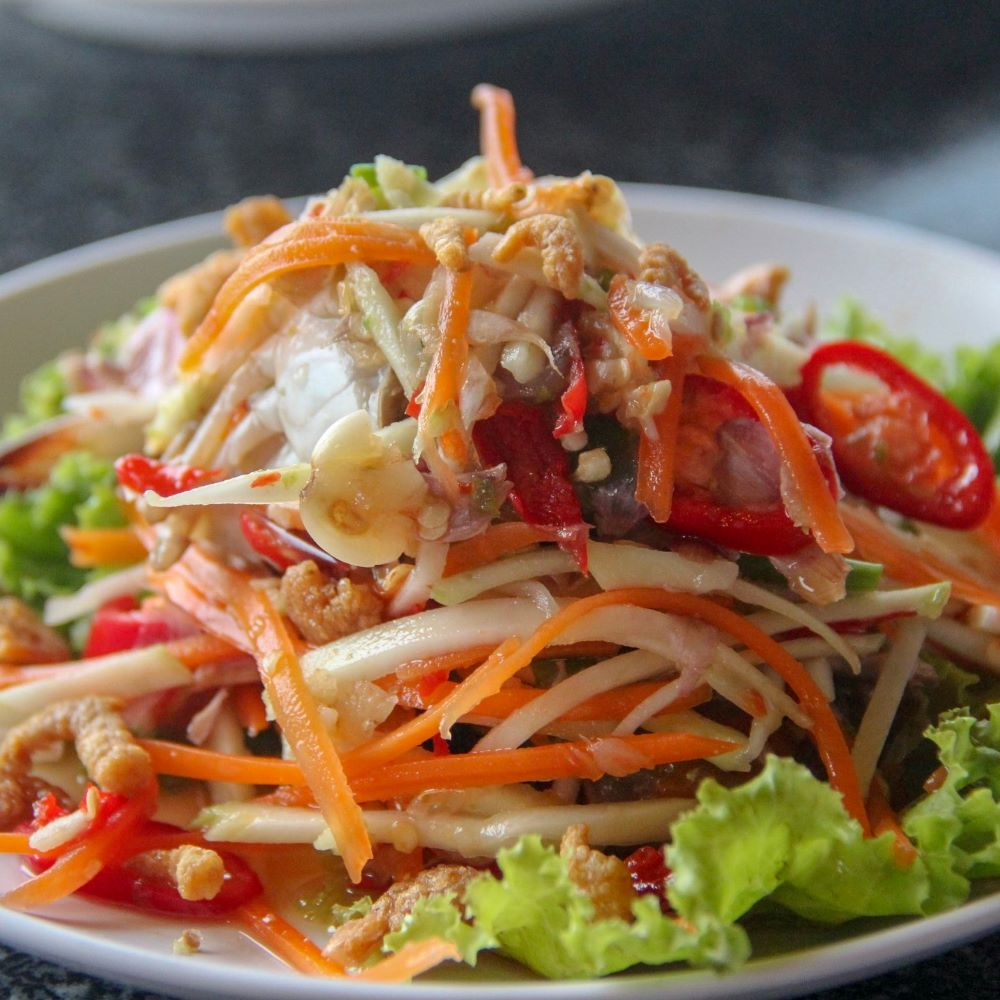 Order Thai Papaya Salad food online from Zabb Thai Spice Kitchen store, Las Vegas on bringmethat.com