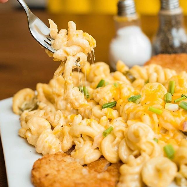 Order Breakfast Mac and Cheese food online from Rise N' Shine store, Syracuse on bringmethat.com
