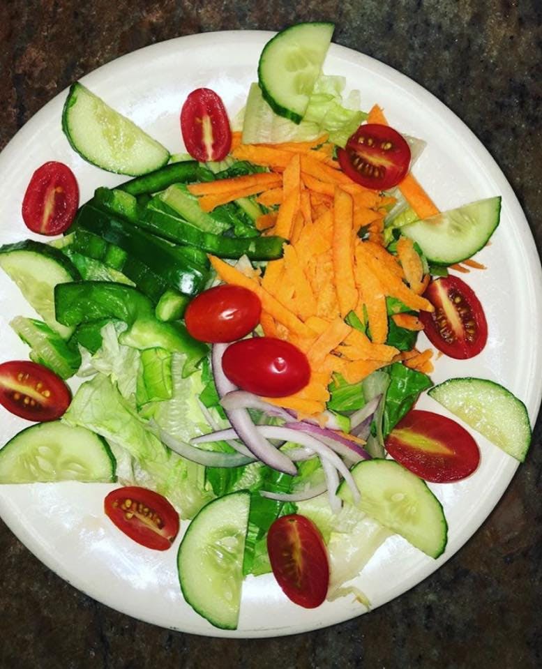 Order Garden Salad - Small food online from Little Anthony's Pizza & Grill store, Honey Brook on bringmethat.com