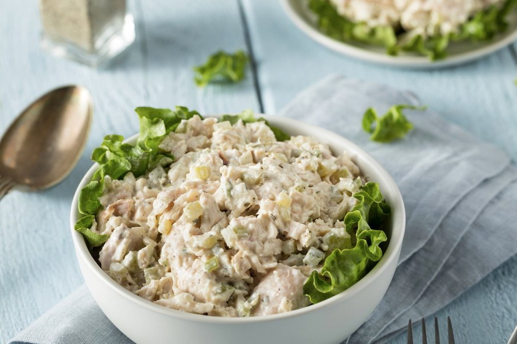 Order Skinny Tuna Salad Over Mixed Greens food online from Stella Blue Bistro store, Huntington on bringmethat.com