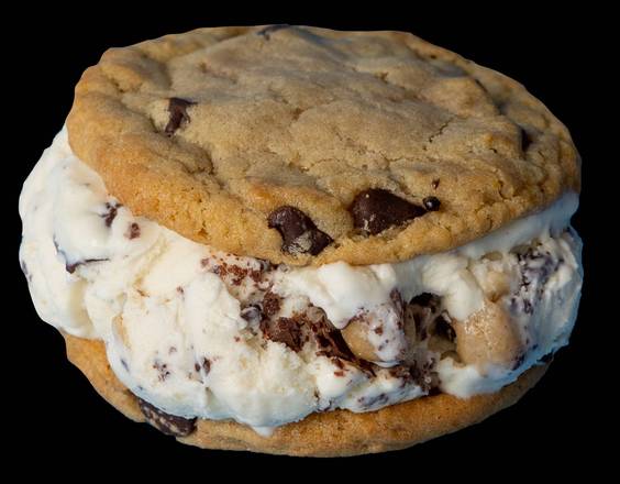Order Chocolate Chip Cookies w/ Cookie Dough Ice Cream food online from The Baked Bear store, South Lake Tahoe on bringmethat.com