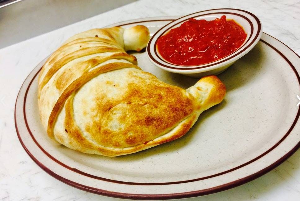 Order Cheese Calzone - Calzone food online from Cagney Kitchen store, Wilkesboro on bringmethat.com