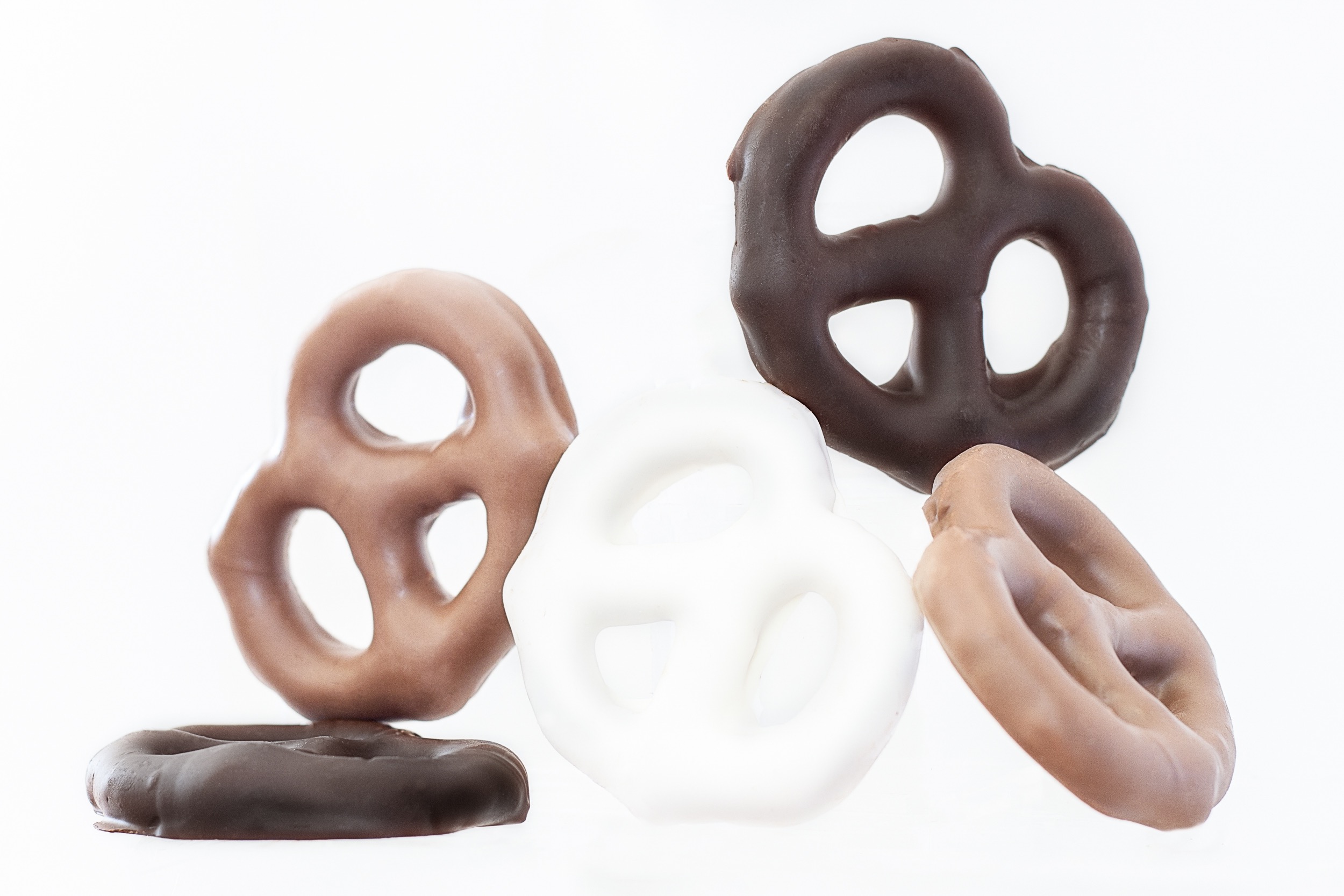 Order Chocolate Covered Pretzels food online from Windy City Sweets store, Chicago on bringmethat.com