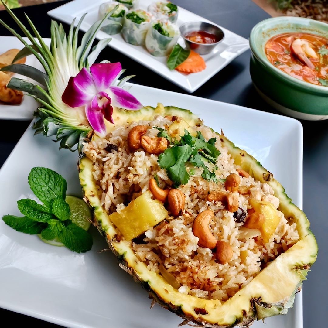 Order Fresh Pineapple Fried Rice food online from Thai Topaz store, San Antonio on bringmethat.com