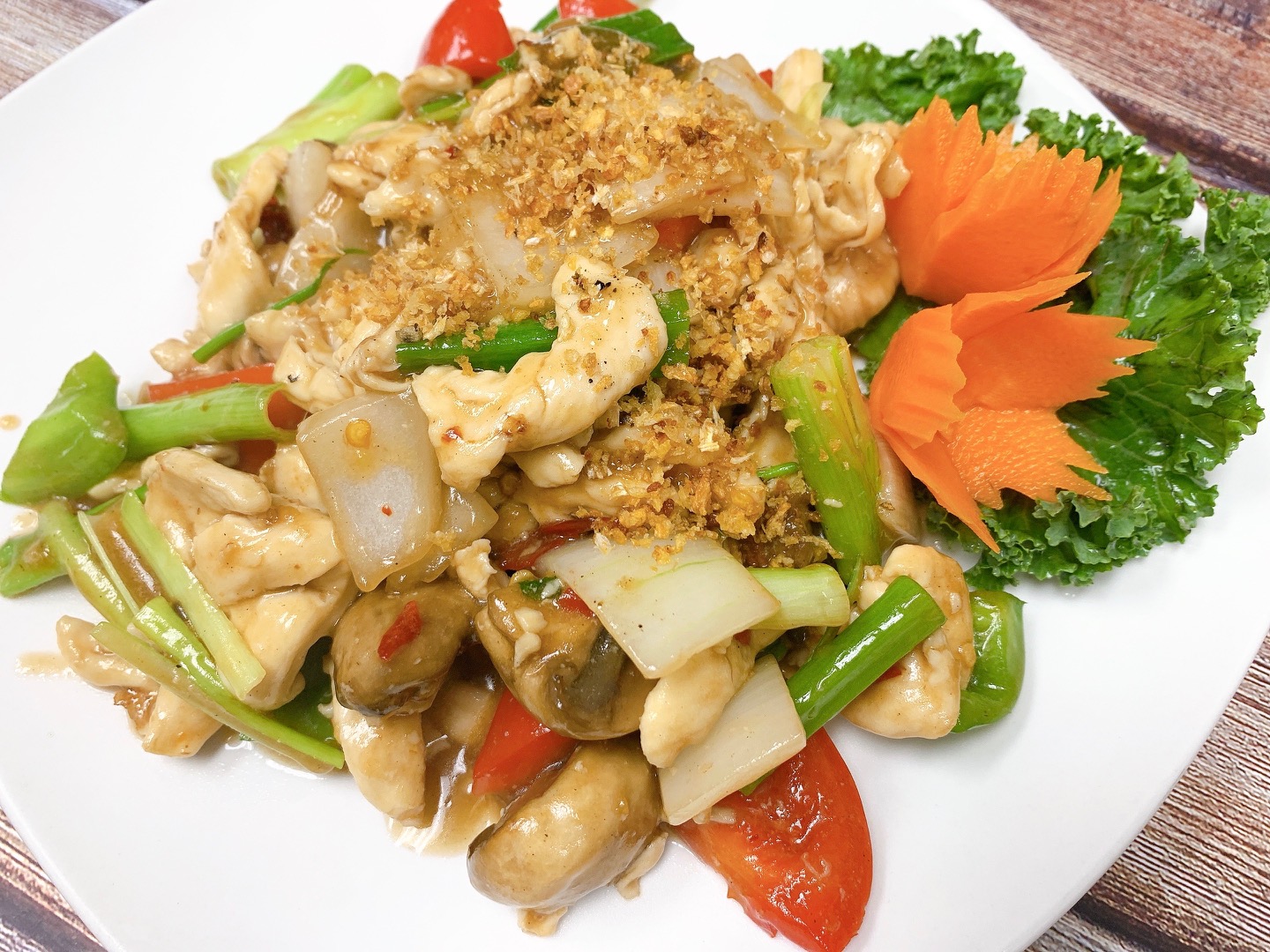 Order Pepper Garlic food online from Iyara Thai Cuisine store, Houston on bringmethat.com