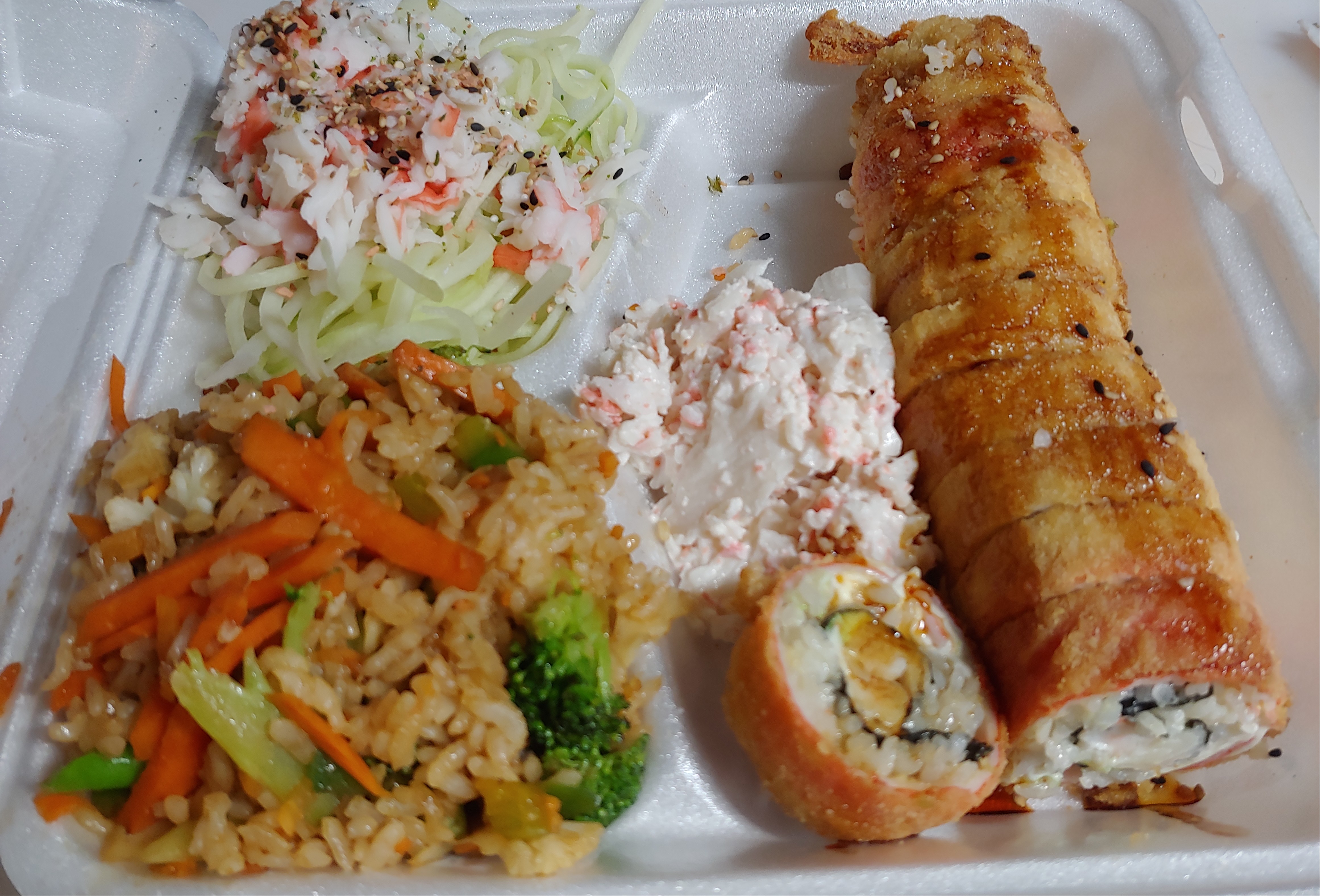 Order COMBO   DE   TULUM  ROLL food online from Laredo Sushi Roll store, Laredo on bringmethat.com